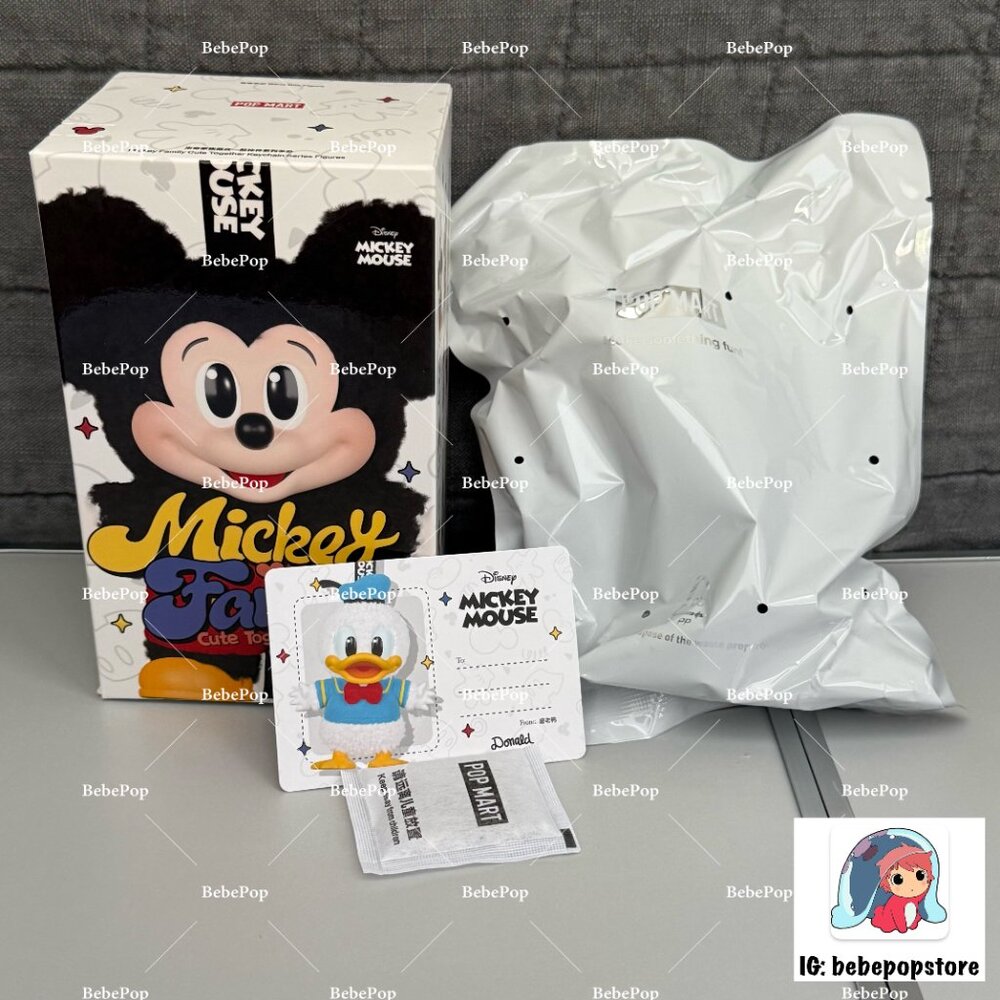Mickey Family Cute Together Keychain Series Figures Pop Mart, Donald